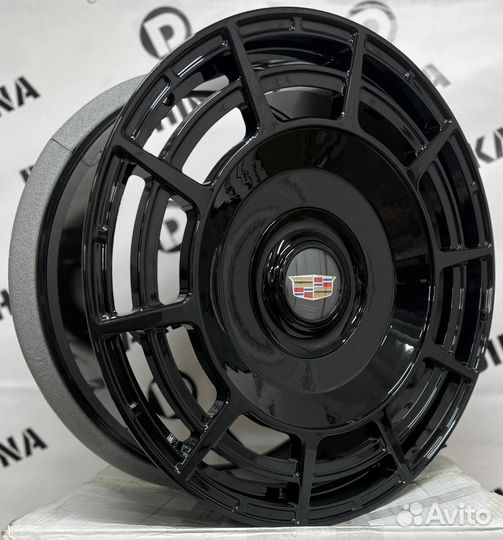 Кованые диски на Кадиллак Cadillac Escalade R24