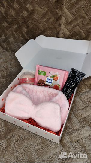 Подарочный бокс