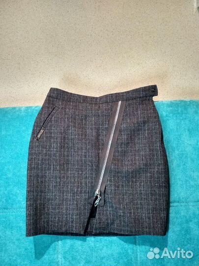 Школьная форма для девочки (гимн №3 или шк №32 )