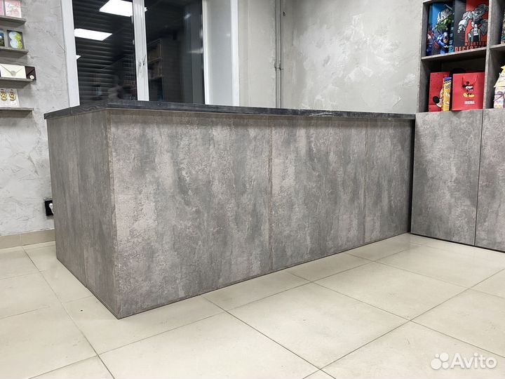 Стойка ресепшн угловая бу