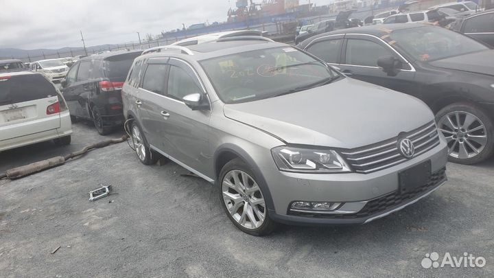 Кронштейн блока ABS VW Passat B6 B7 CC