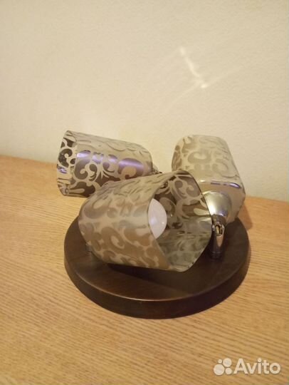 Потолочный светильник