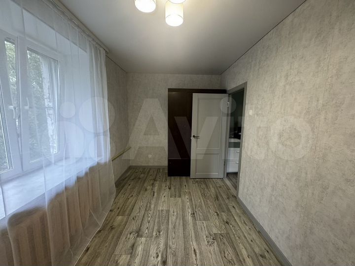 2-к. квартира, 43 м², 5/5 эт.