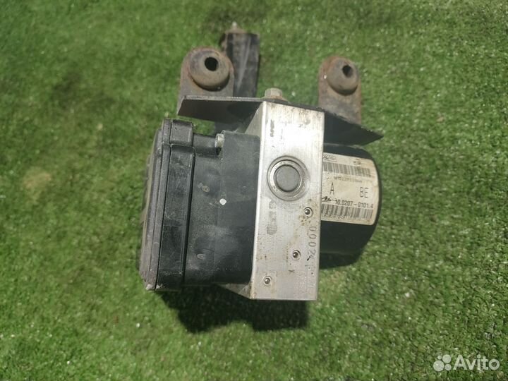 Блок abs ford Focus 2 рестайлинг