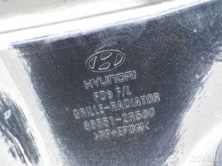 Решетка радиатора Hyundai i30