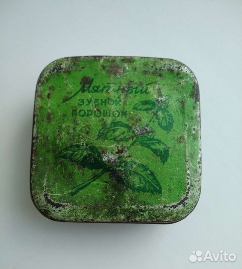 Жестяная банка СССР