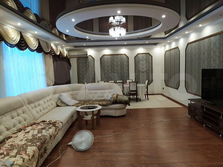 Дом 160 м² на участке 9 сот.