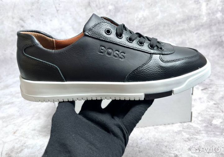 Кроссовки Boss универсальные