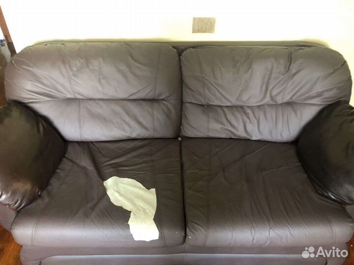 Кожаный диван бу