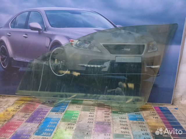 Стекло передней правой двери на skoda octavia a7