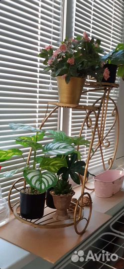 Подставка для цветов напольная