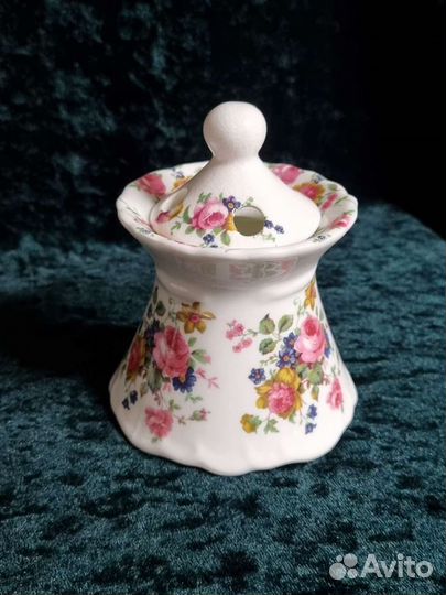 Ароматница, фарфор, 70е, Англия
