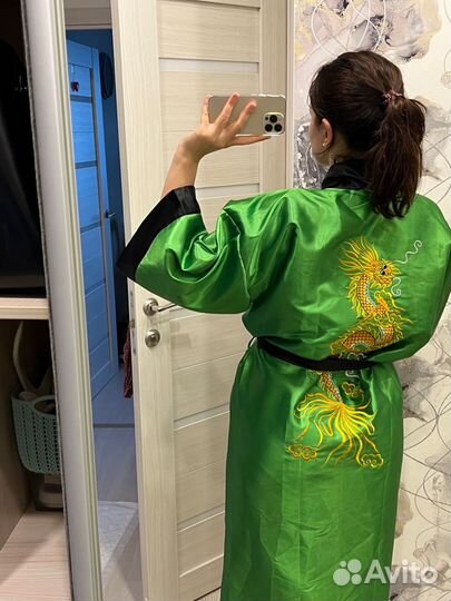 Халат женский длинный шелковый