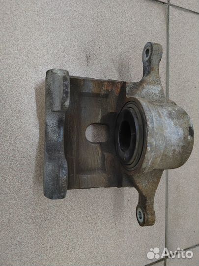 Суппорт передний левый Kia K5 DL3, Sonata 8