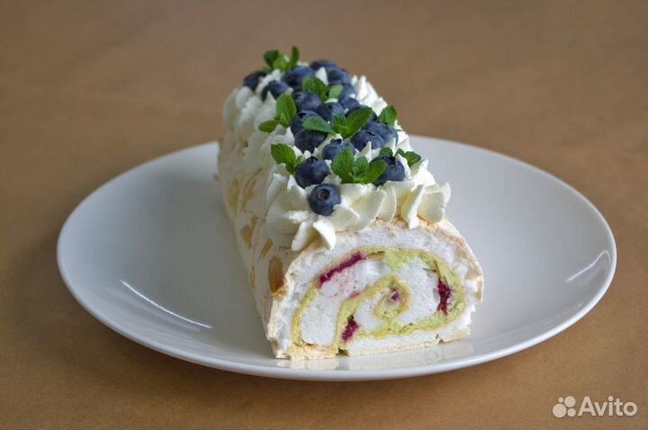 Меренговый рулет на заказ