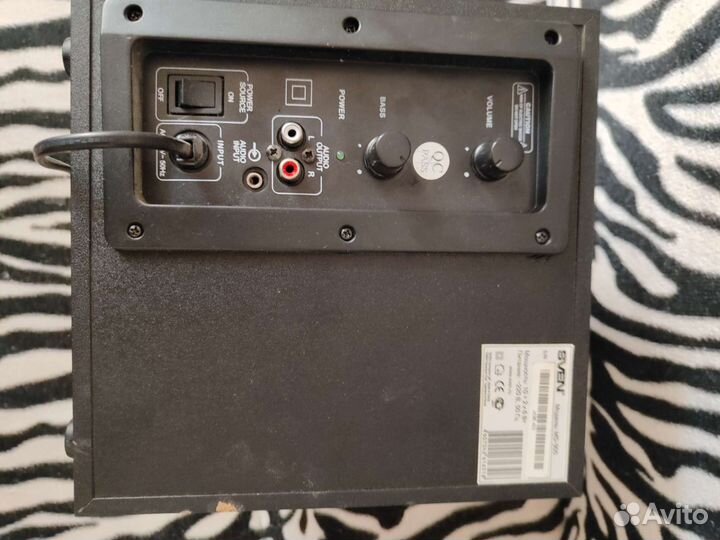 Акустические колонки и subwoofer