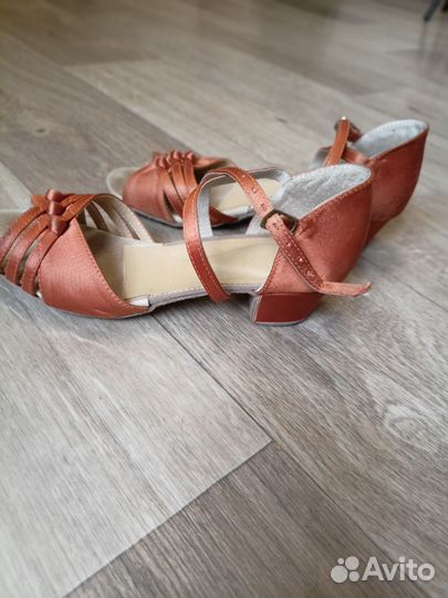 Босоножки для танцев
