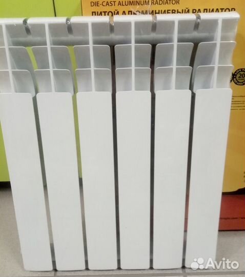 Радиатор алюминиевый новый