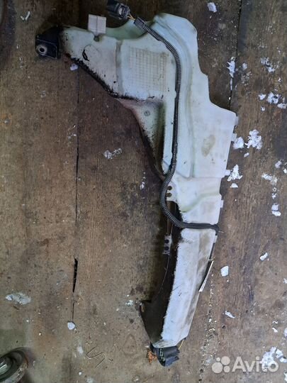 Бачок омывателя focus 2