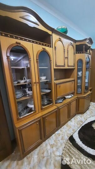 Стенка в гостиную