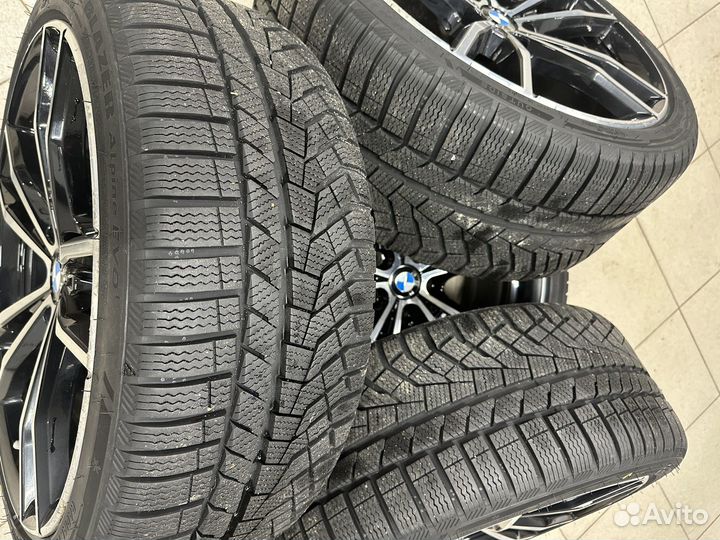 Sailun Ice Blazer Alpine EVO1 225/40 R19 и 255/35 R19 93W