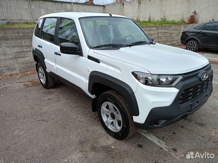 ВАЗ Niva Travel 1.7 МТ, 2024