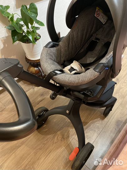 Автокресло stokke