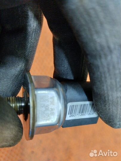 Датчик передний Audi A6 C6 4F BDX 2008