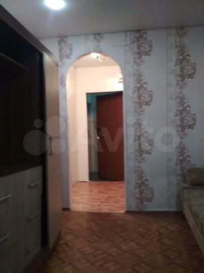 Комната 18 м² в 1-к., 1/2 эт.