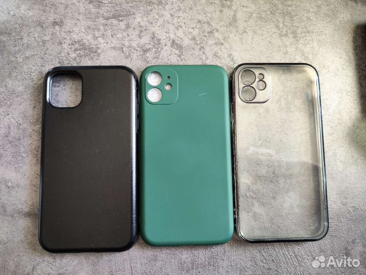 Чехлы на iPhone 11