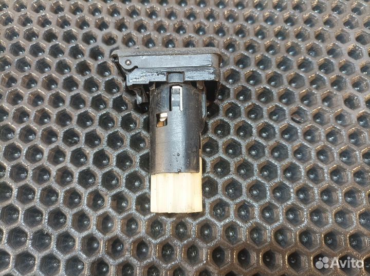 Прикуриватель Renault Magnum, Renault Premium