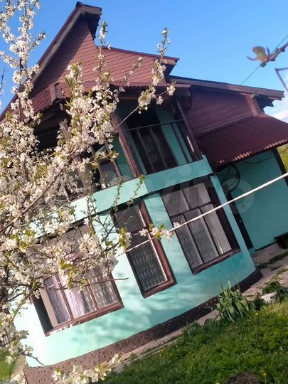 Дом 183 м² на участке 20 сот.