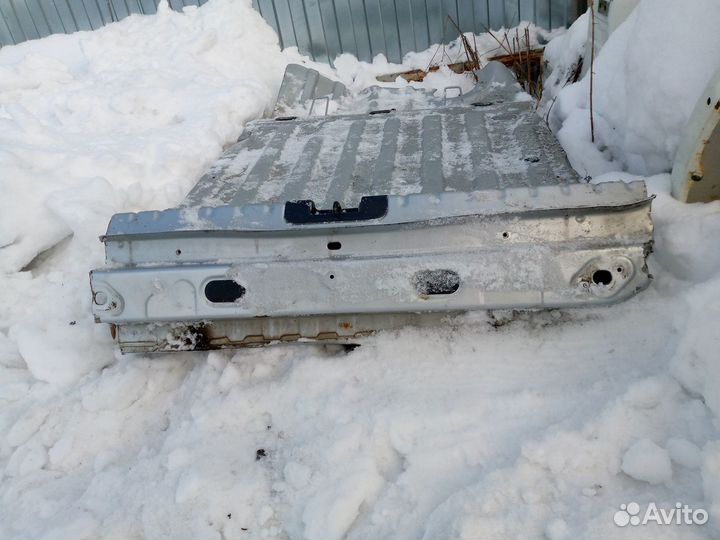 Задняя панель Renault Duster 1 2010-2015 г