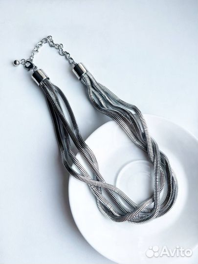 Многослойное колье