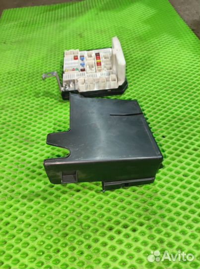 Блок предохранителей Renault Megane 2
