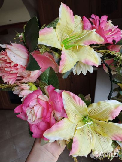 Венок на голову из цветов