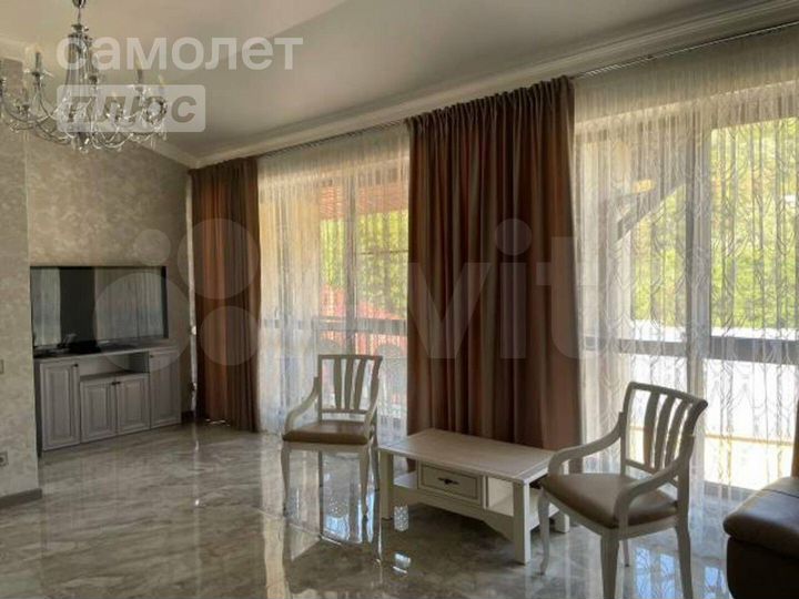 3-к. квартира, 80 м², 4/4 эт.