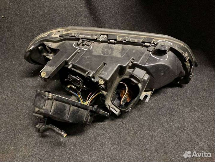 Фара передняя левая BMW X5 E53 2005