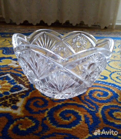 Ваза хрустальная