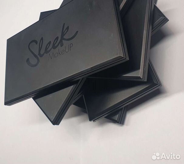 Палетка теней Sleek Make Up