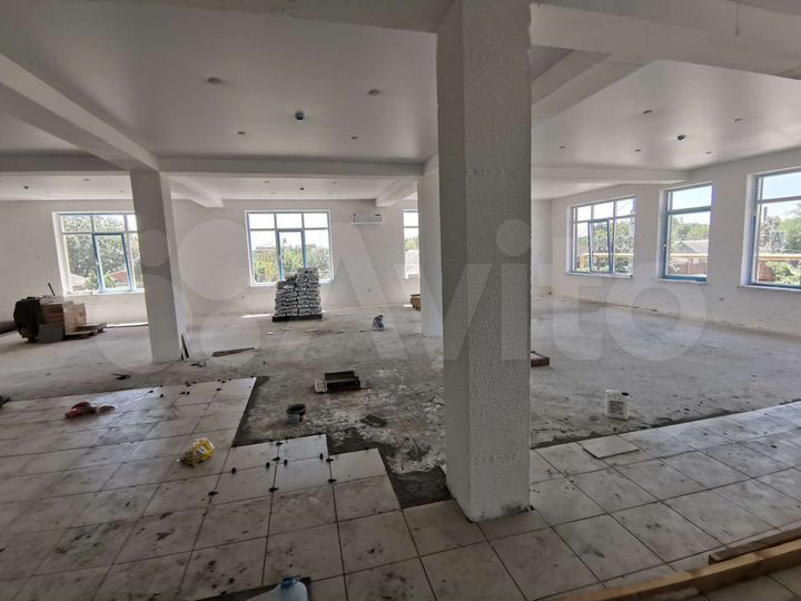 Свободного назначения, 350 м²