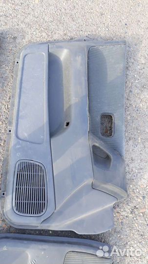 Дверные карты nissan bluebird u13