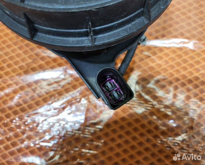 Насос воздушный Audi A6 C7 4G cgwb 2012