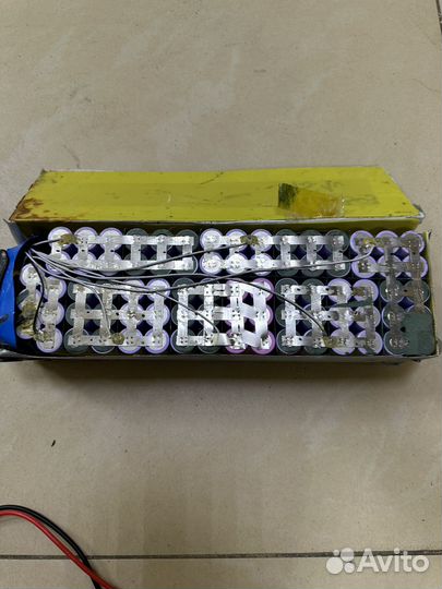 Аккумулятор 48V 15ah неисправный лот 303