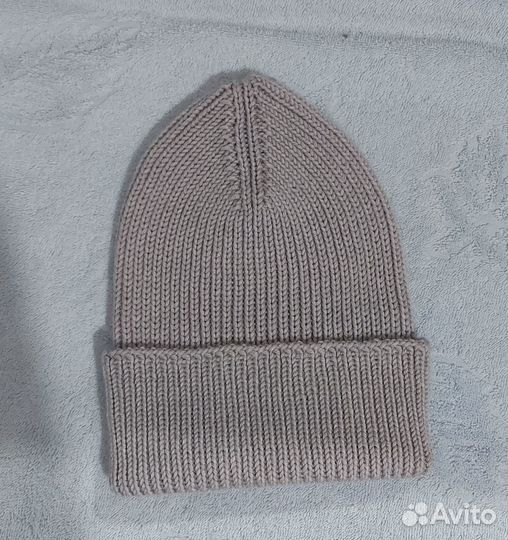 Шапка женская вязаная