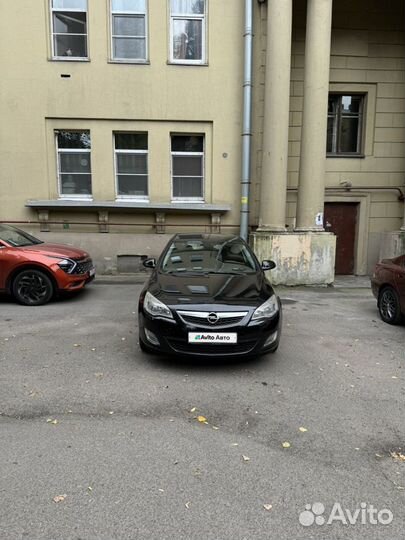 Opel Astra 1.6 AT, 2011, 175 000 км