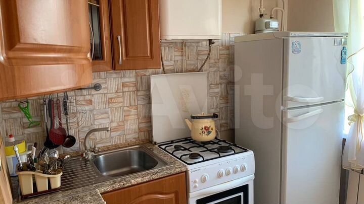 3-к. квартира, 50 м², 5/5 эт.