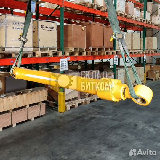 Гидроцилиндр стрелы Hyundai HX210S