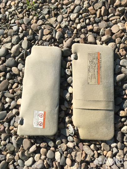 Солнцезащитный козырек Toyota Noah 2002