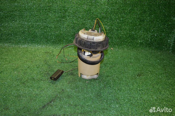 Топливный насос Mitsubishi Carisma 1.6